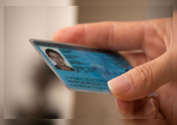 Ya puedes cambiarte de nombre en tu DNI con estos sencillos pasos