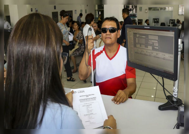 Municipalidad de Lima implementa servicio Braille en información tributaria