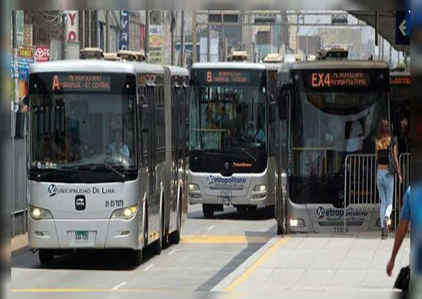 Metropolitano: Mira los horarios y rutas que tendrá durante este feriado largo