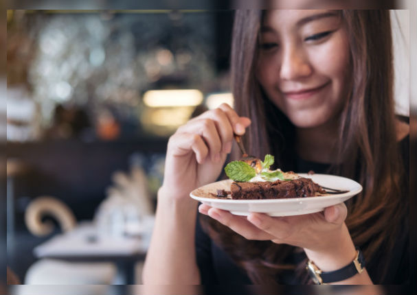 Sigue estos consejos para evitar la ansiedad de comer más en invierno