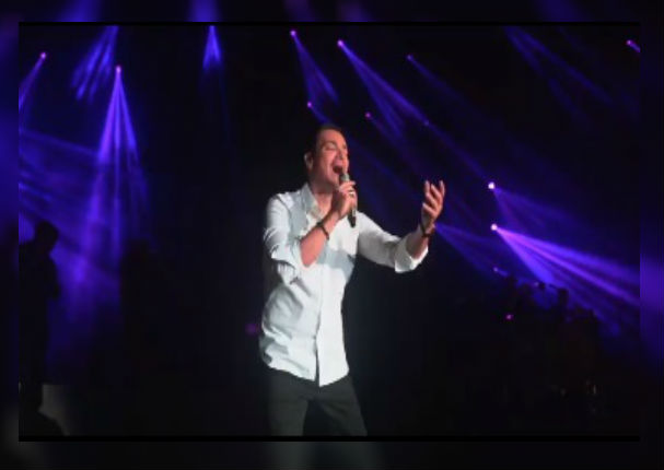 Víctor Manuelle sorprende al interpretar una famosa música clásica (VIDEO)