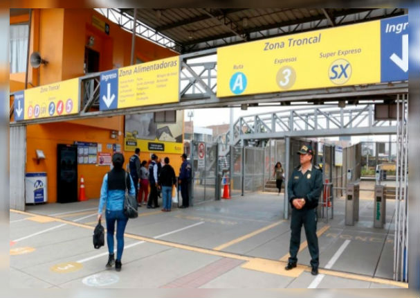 Usuarios felices por trabajos de ampliación del Metropolitano