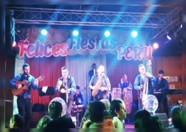Septeto Acarey rinde homenaje al Perú con esta conocida canción