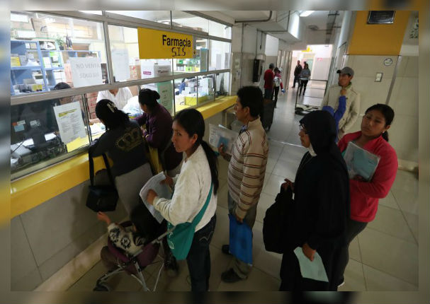Ministerio de Salud abastecerá más medicamentos a todos los centros médicos