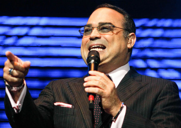 Que manera de quererte - Gilberto Santa Rosa (VIDEO)