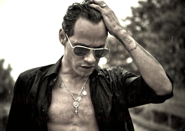 Marc Anthony suspende gira internacional por problemas de salud