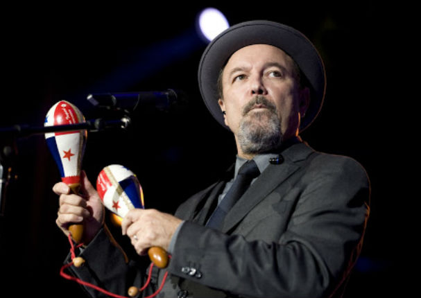 Rubén Blades hace bailar a la hija de conocido artista