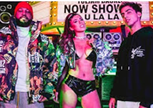 Yahaira Plasencia muestra cómo dos importantes artistas reaccionan a su tema 'U la la'