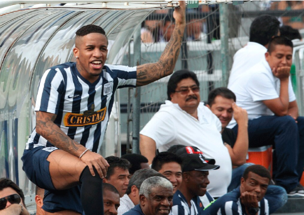 Jefferson Farfán jugará para Alianza Lima en la Liga 1 Betsson 2021