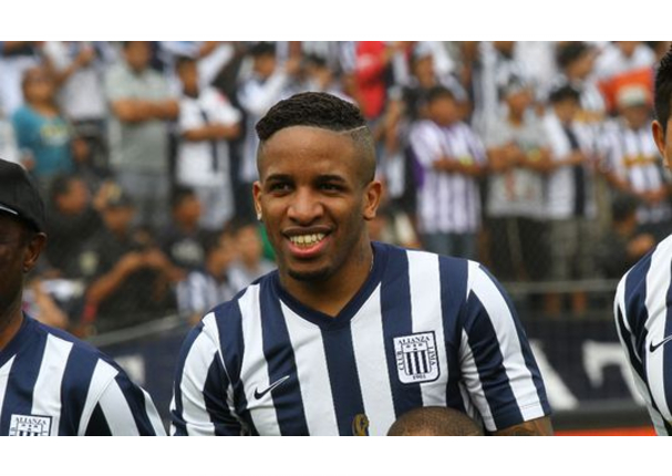 Jefferson Farfán ya tiene fecha para empezar a entrenar con Alianza Lima