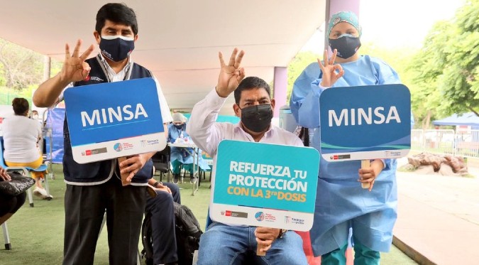 Minsa: Más del 78% de la población peruana fue vacunada con ambas dosis el año pasado | FOTOS